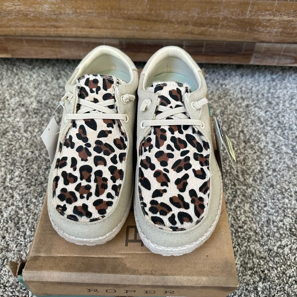 Women’s Roper leopard shoes - Picture 3 of 6